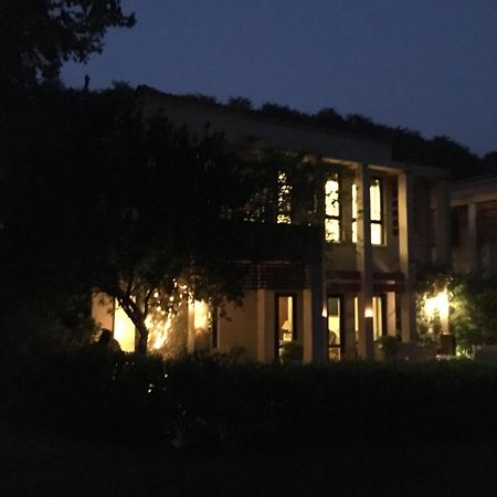 Villa At Tarudhan Valley Golf Resort Maneszar Kültér fotó